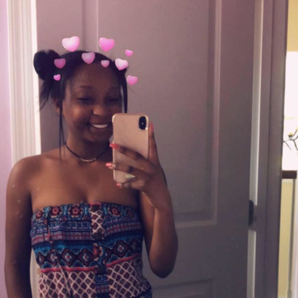 Meet your Posher, Loren